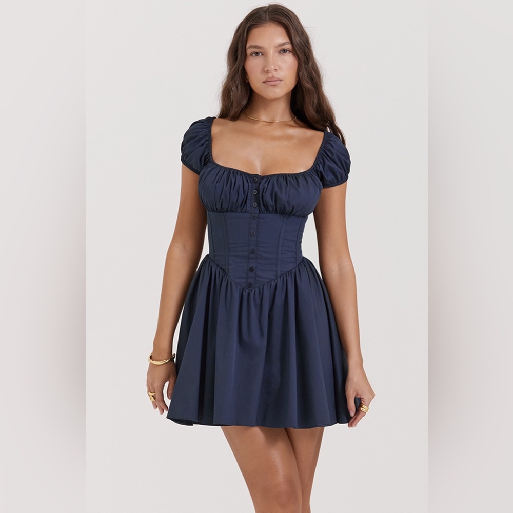 House of CB Nala Navy in size Medium